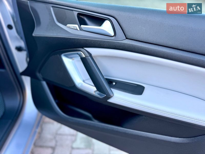 Универсал Peugeot 308 2020 в Самборе