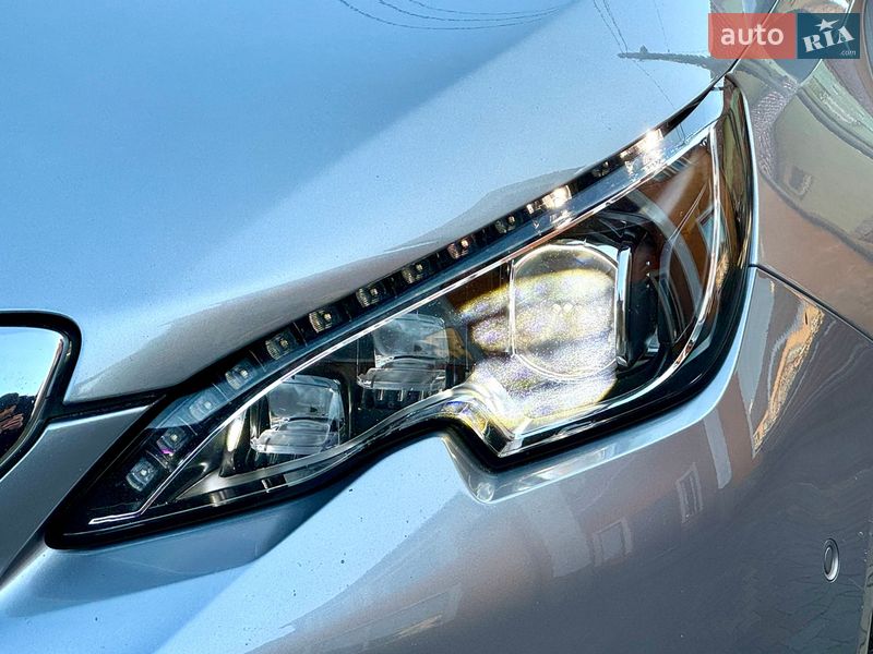 Универсал Peugeot 308 2020 в Самборе