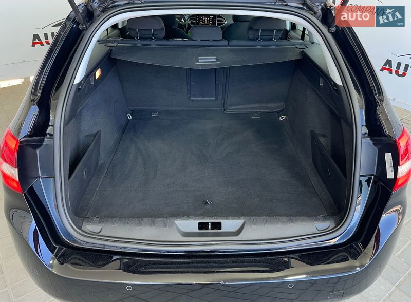 Универсал Peugeot 308 2019 в Львове