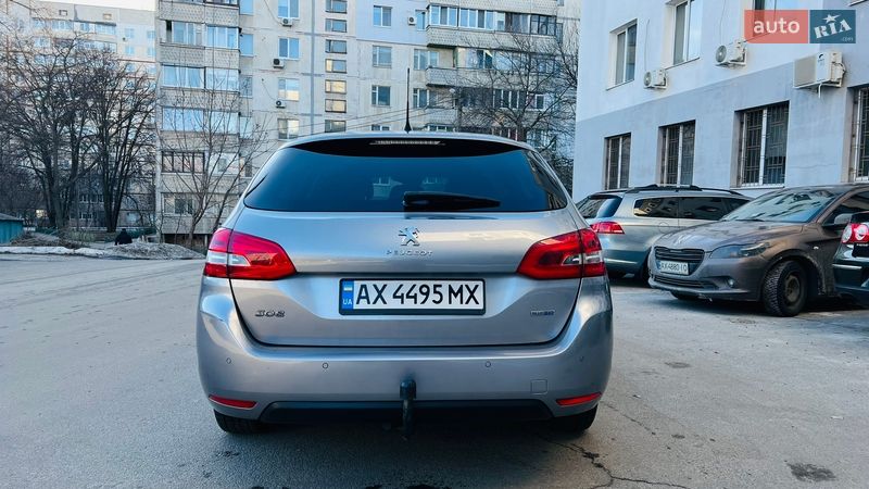 Універсал Peugeot 308 2015 в Харкові