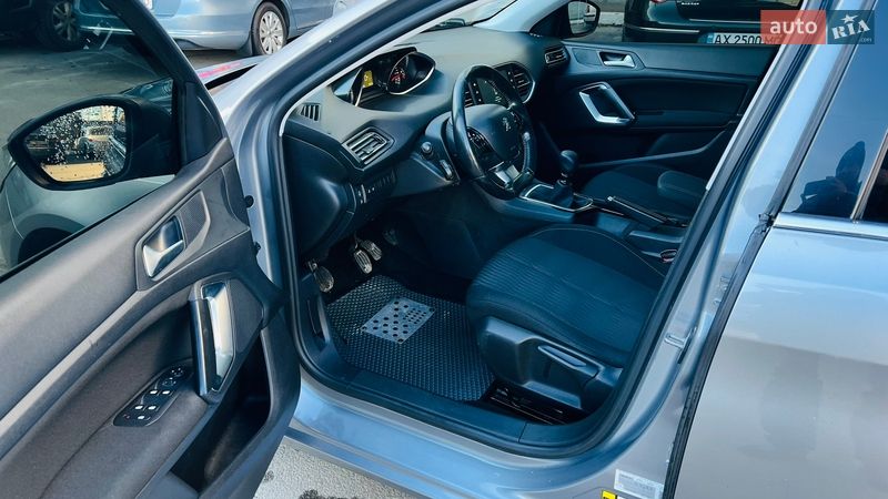 Універсал Peugeot 308 2015 в Харкові