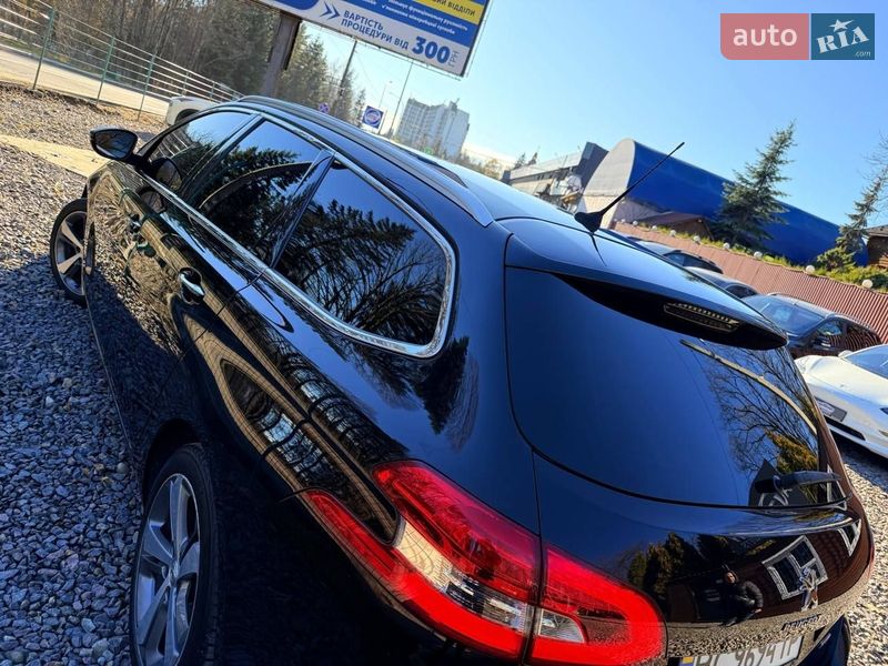 Универсал Peugeot 308 2015 в Трускавце