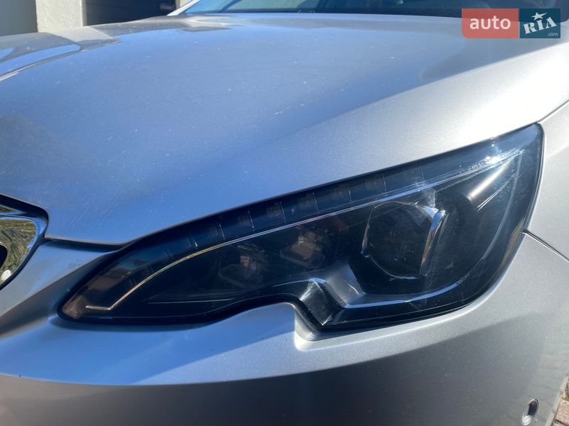 Универсал Peugeot 308 2017 в Львове