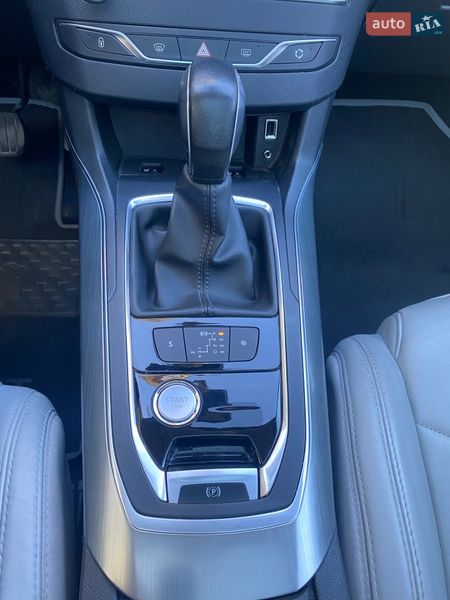 Универсал Peugeot 308 2017 в Львове