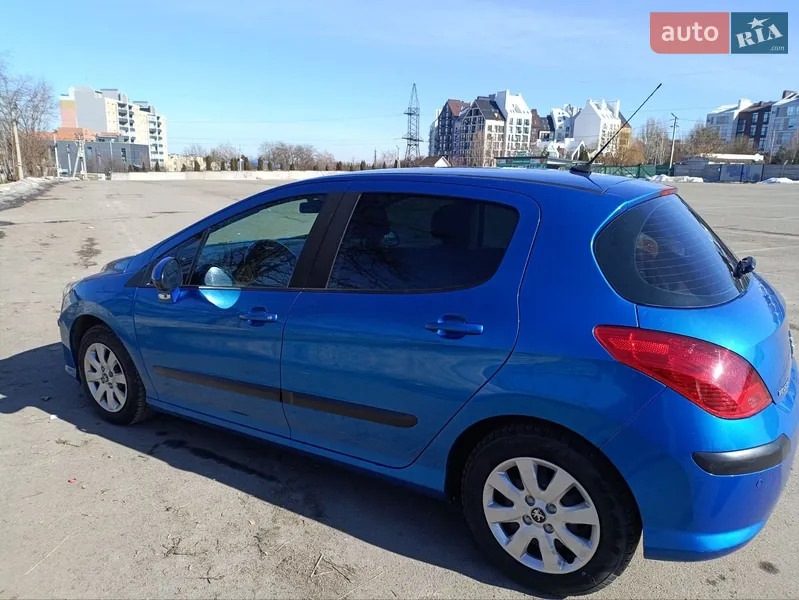 Peugeot 308