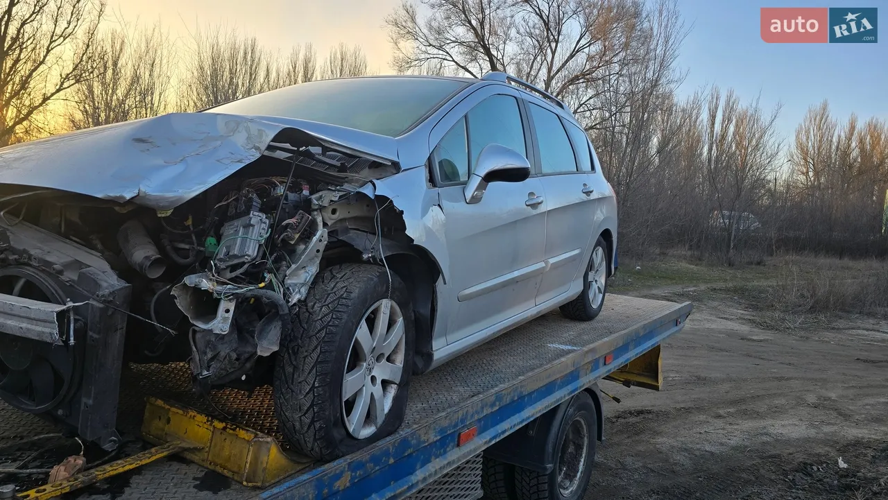 2011 Peugeot 308 - мініатюра 13