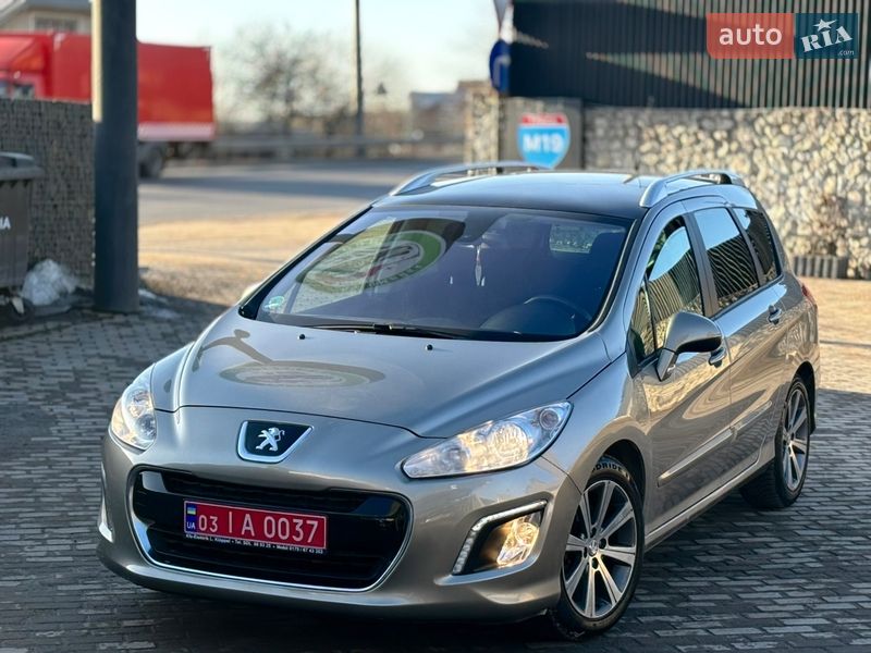 Универсал Peugeot 308 2011 в Тернополе