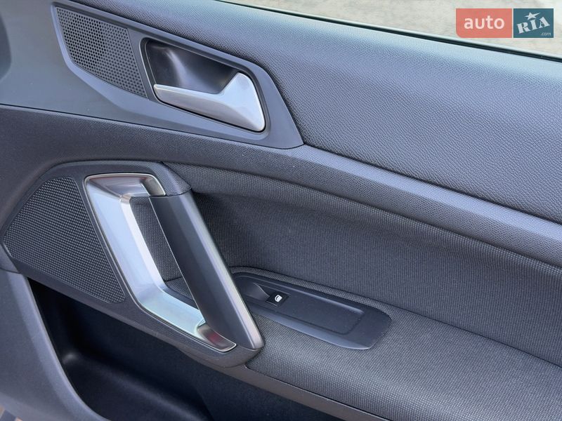 Универсал Peugeot 308 2020 в Ковеле