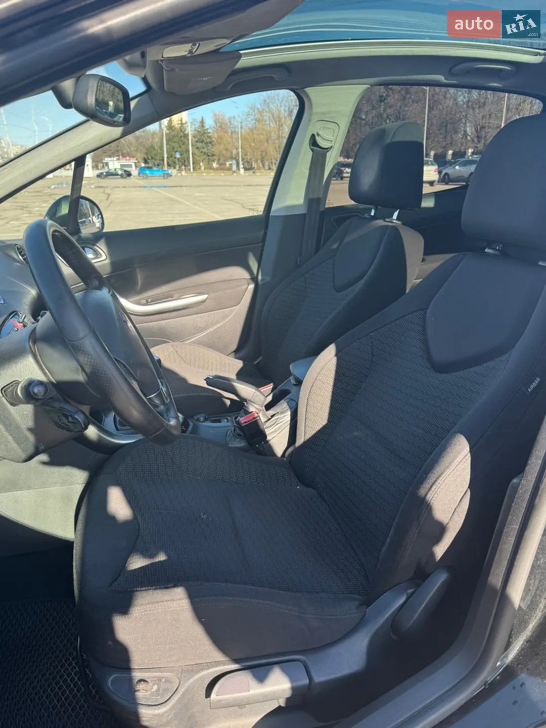 2012 Peugeot 308 - мініатюра 10