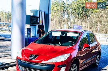Хетчбек Peugeot 308 2010 в Кривому Розі
