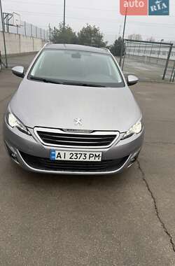 Универсал Peugeot 308 2014 в Киеве