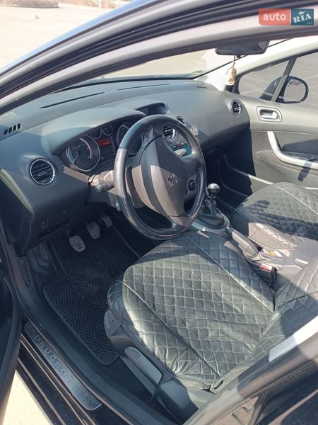 Хэтчбек Peugeot 308 2009 в Житомире