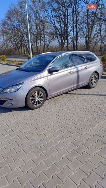Peugeot 308 2015