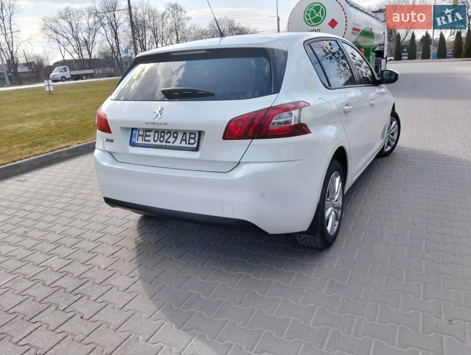 2015 Peugeot 308 - мініатюра 12