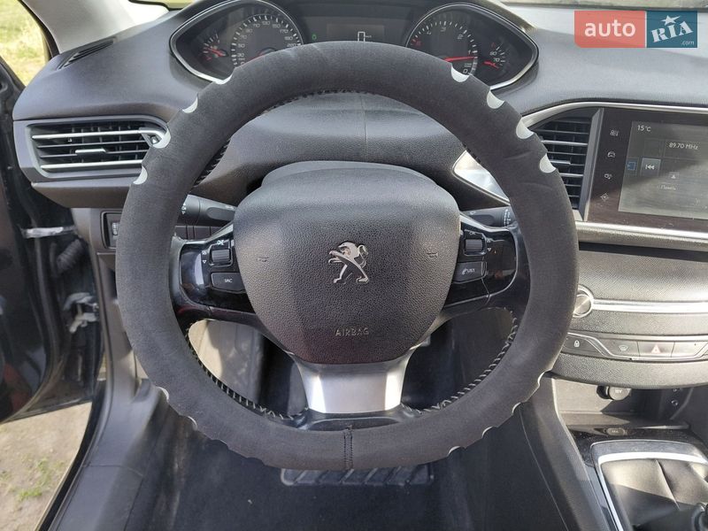 Універсал Peugeot 308 2015 в Львові