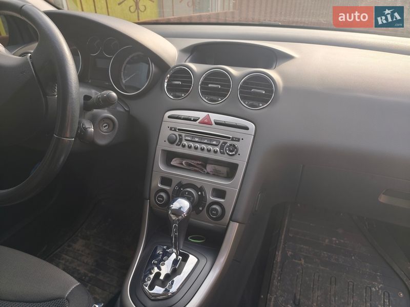 Хэтчбек Peugeot 308 2011 в Харькове