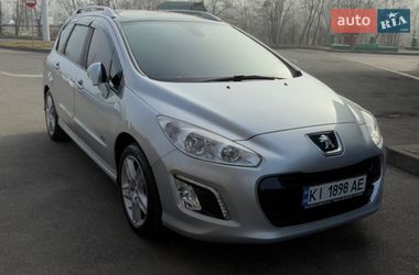 Универсал Peugeot 308 2014 в Киеве