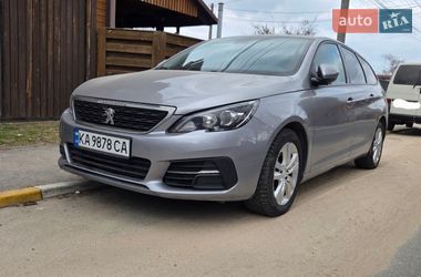 Универсал Peugeot 308 2018 в Ирпене