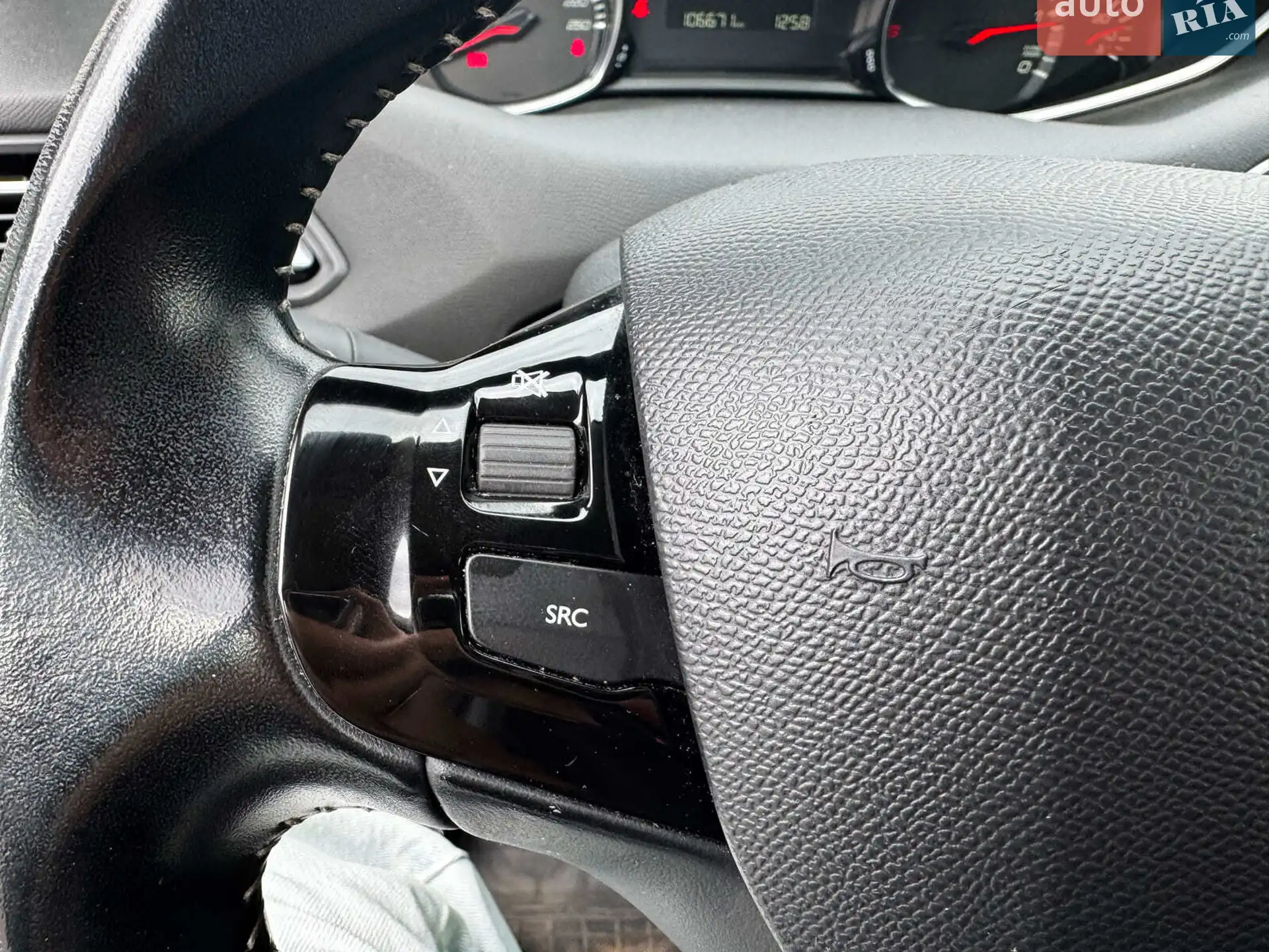 2017 Peugeot 308 - мініатюра 15