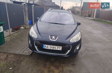 Универсал Peugeot 308 2012 в Буче