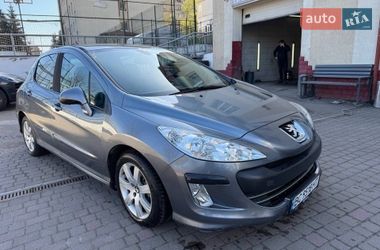 Хетчбек Peugeot 308 2008 в Львові