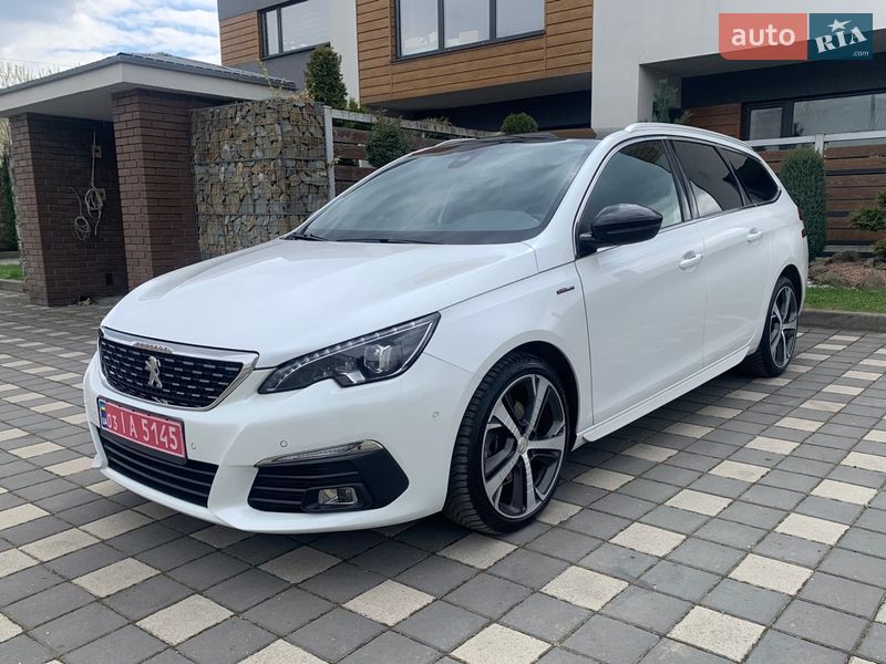 Универсал Peugeot 308 2017 в Стрые
