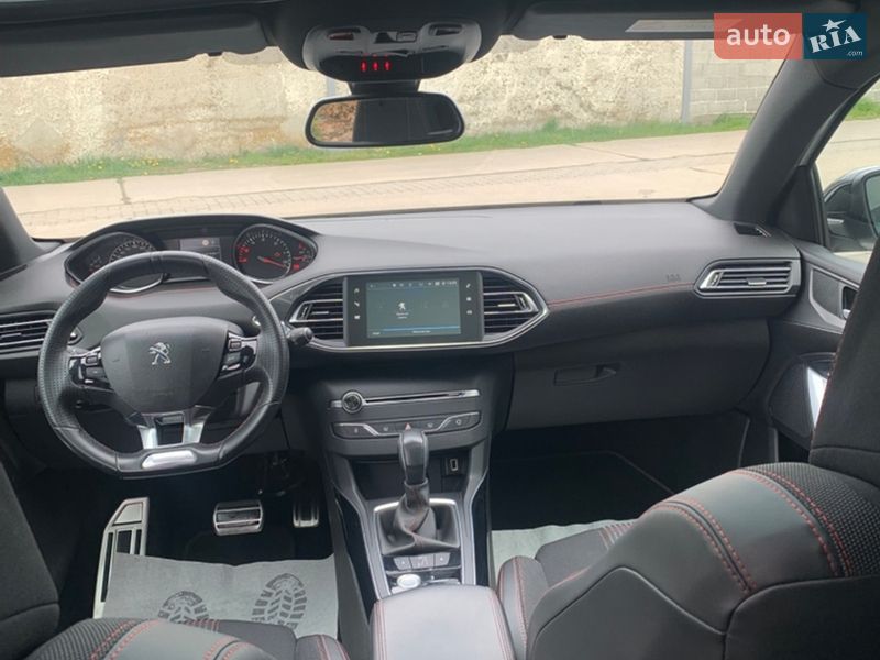 Универсал Peugeot 308 2017 в Стрые