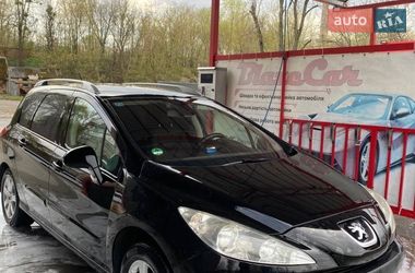 Универсал Peugeot 308 2010 в Черновцах