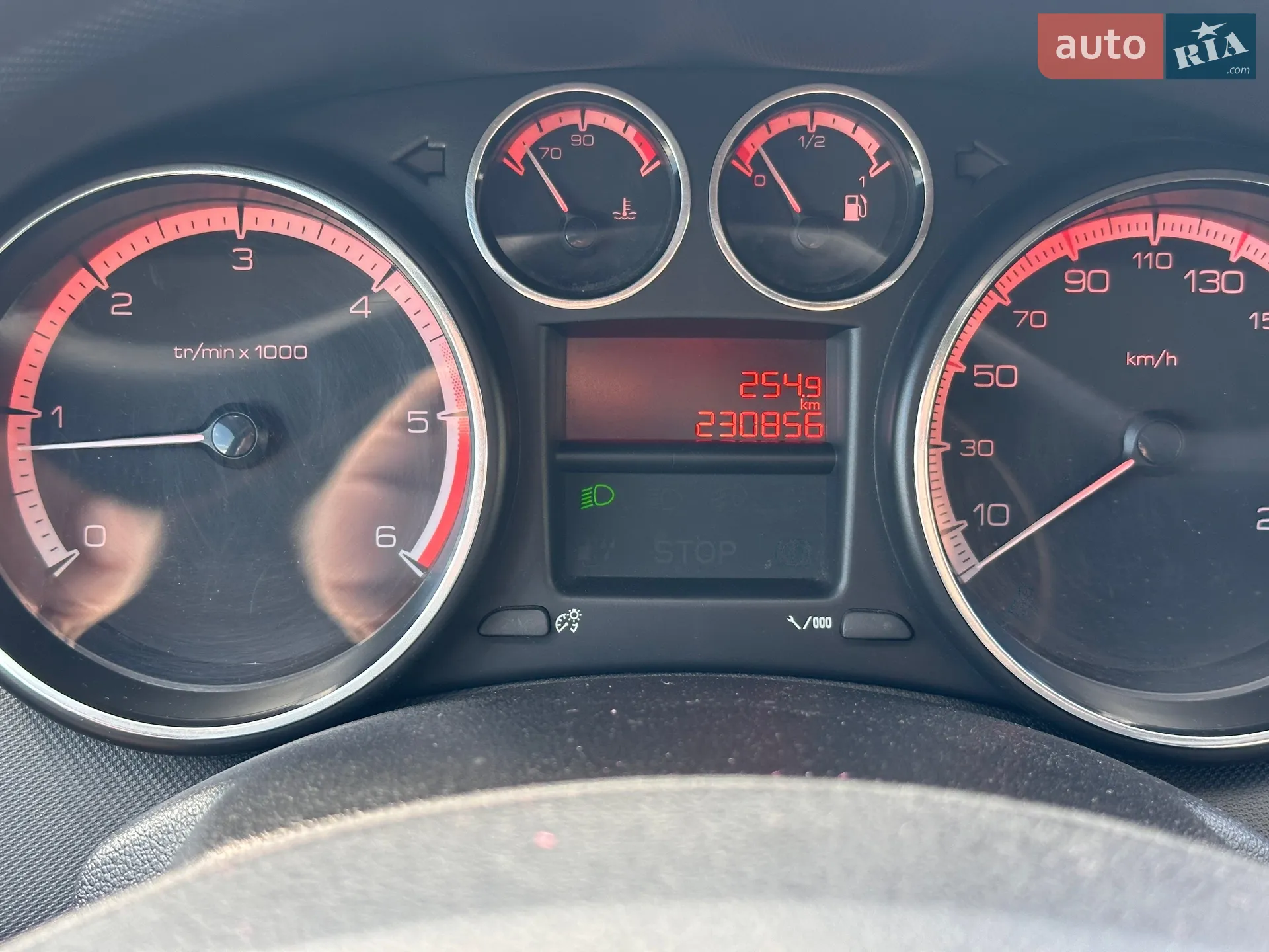 2010 Peugeot 308 - мініатюра 10