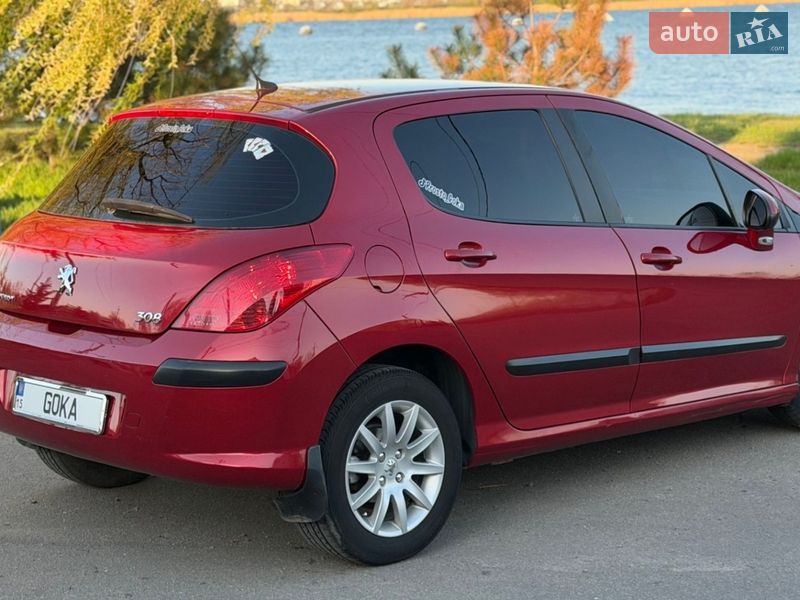 Хетчбек Peugeot 308 2010 в Миколаєві