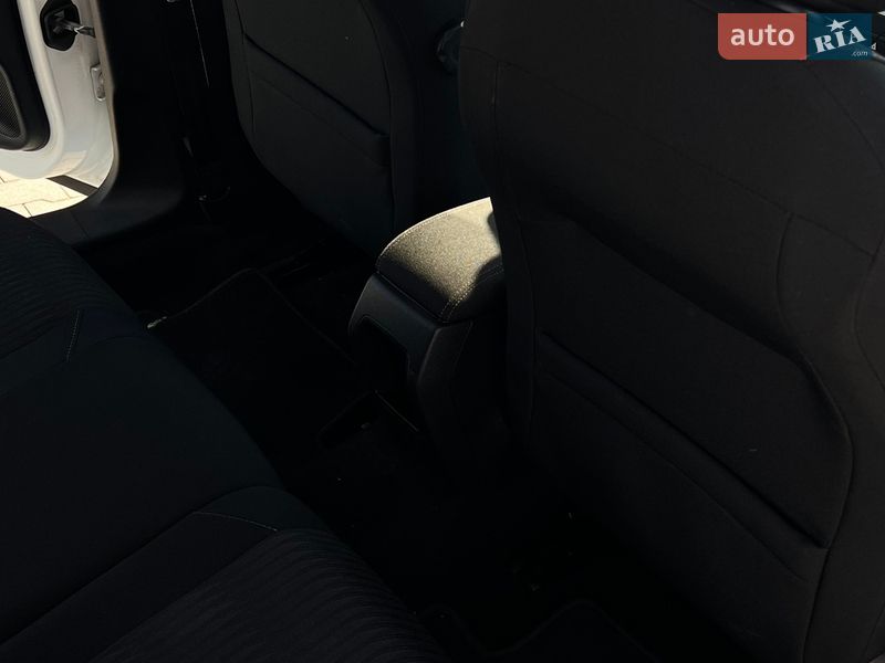 Універсал Peugeot 308 2015 в Харкові