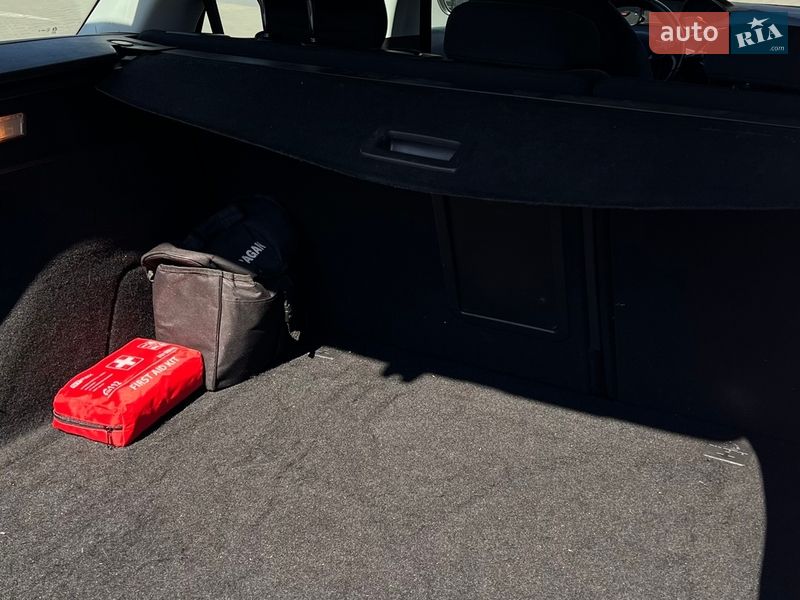 Універсал Peugeot 308 2015 в Харкові