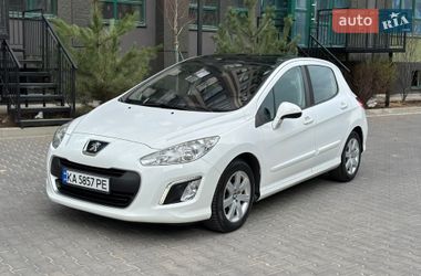 Хэтчбек Peugeot 308 2012 в Киеве