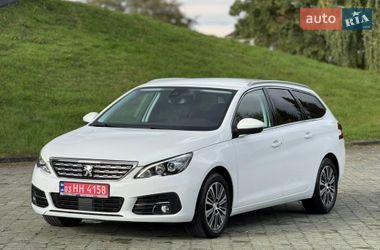 Универсал Peugeot 308 2021 в Дубно