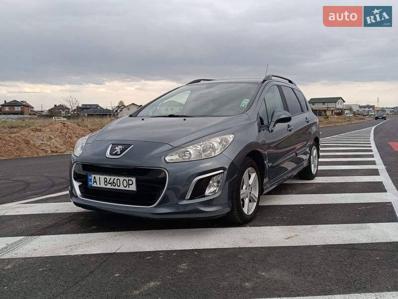 Peugeot 308 2011