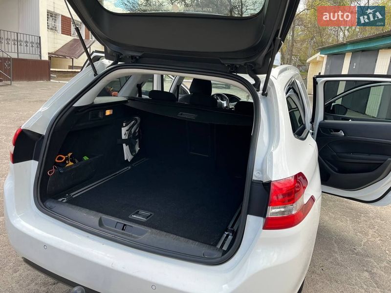 Універсал Peugeot 308 2014 в Києві