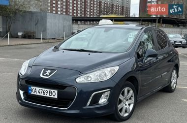 Хэтчбек Peugeot 308 2012 в Киеве