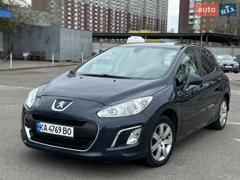 Peugeot 308 2012