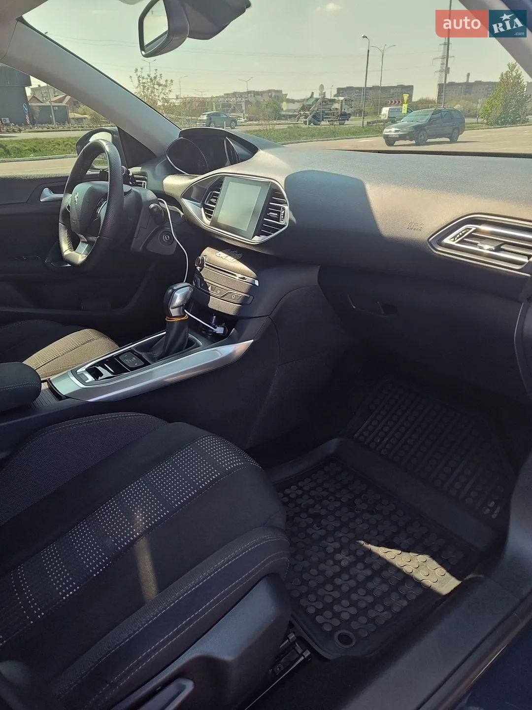 2016 Peugeot 308 - мініатюра 16