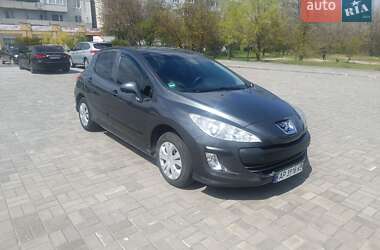 Хетчбек Peugeot 308 2008 в Запоріжжі