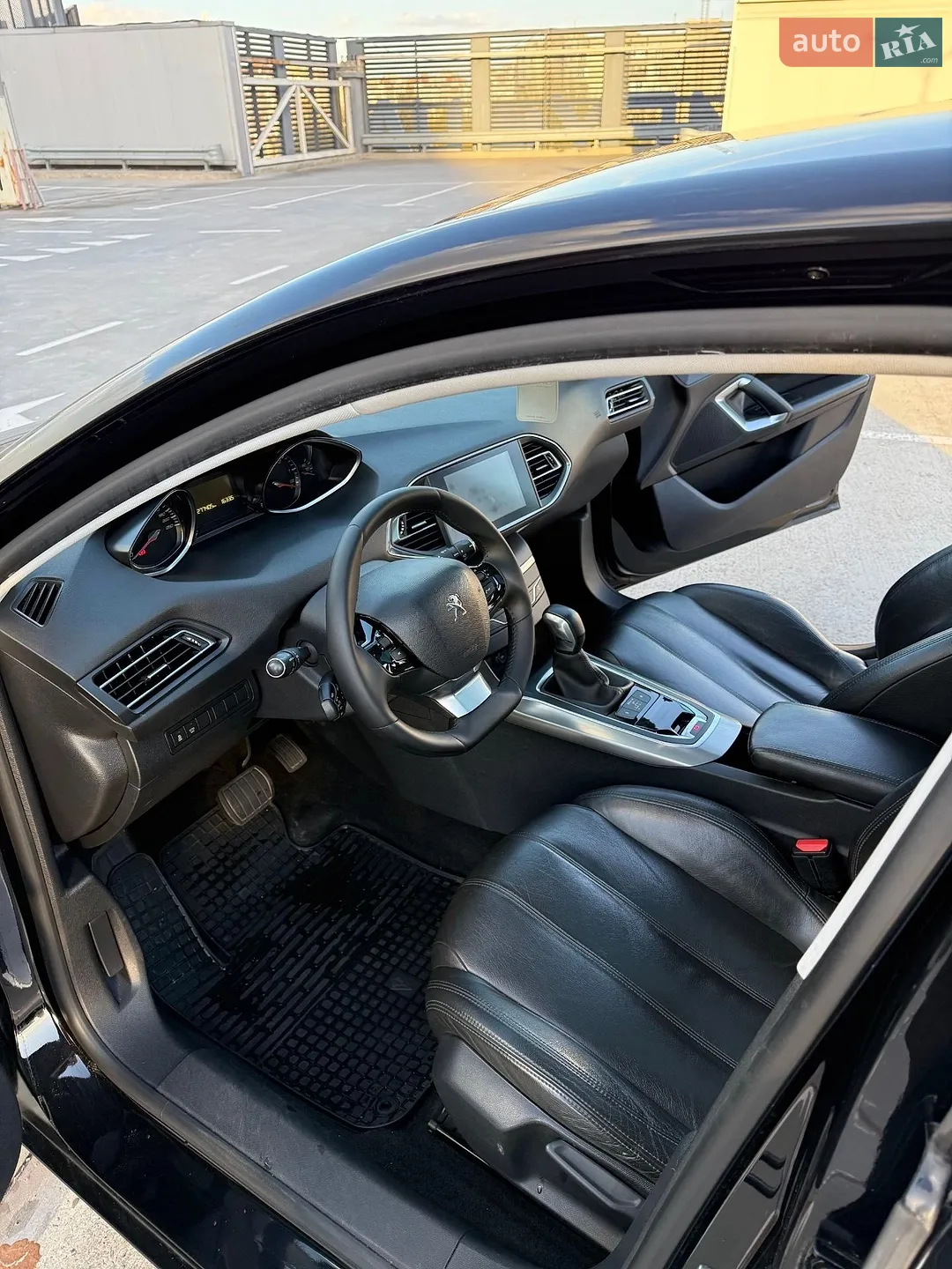 2016 Peugeot 308 - мініатюра 8
