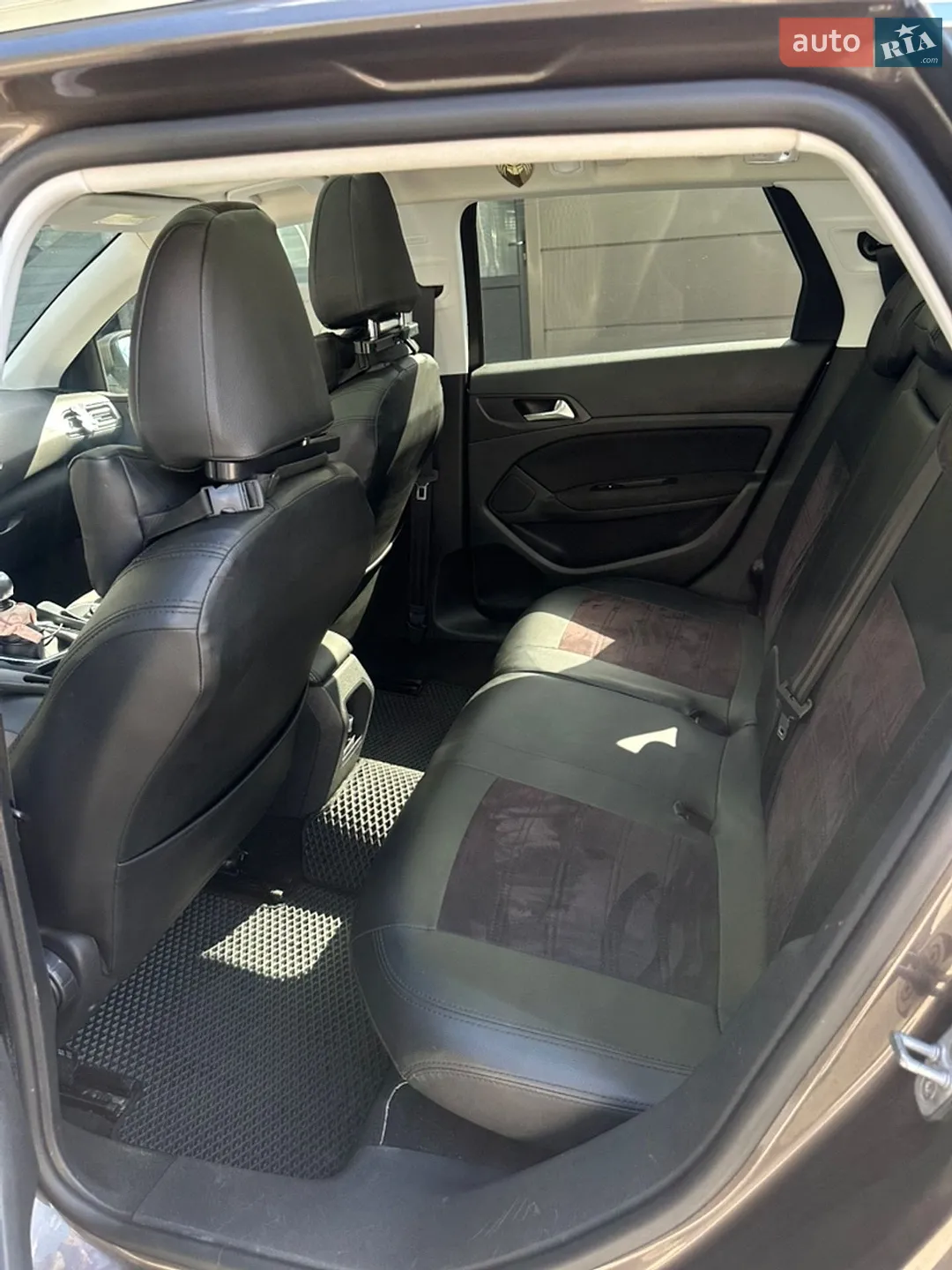 2014 Peugeot 308 - мініатюра 5