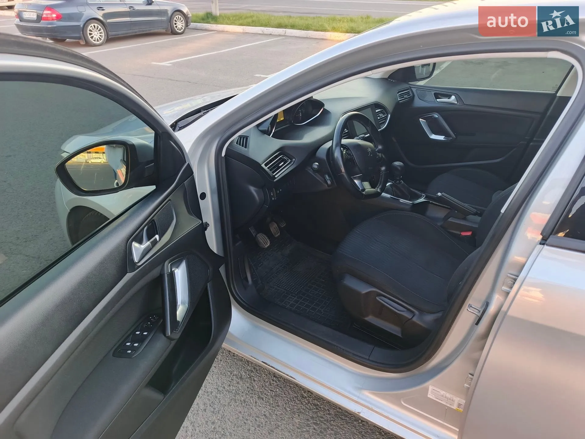 2016 Peugeot 308 - мініатюра 5