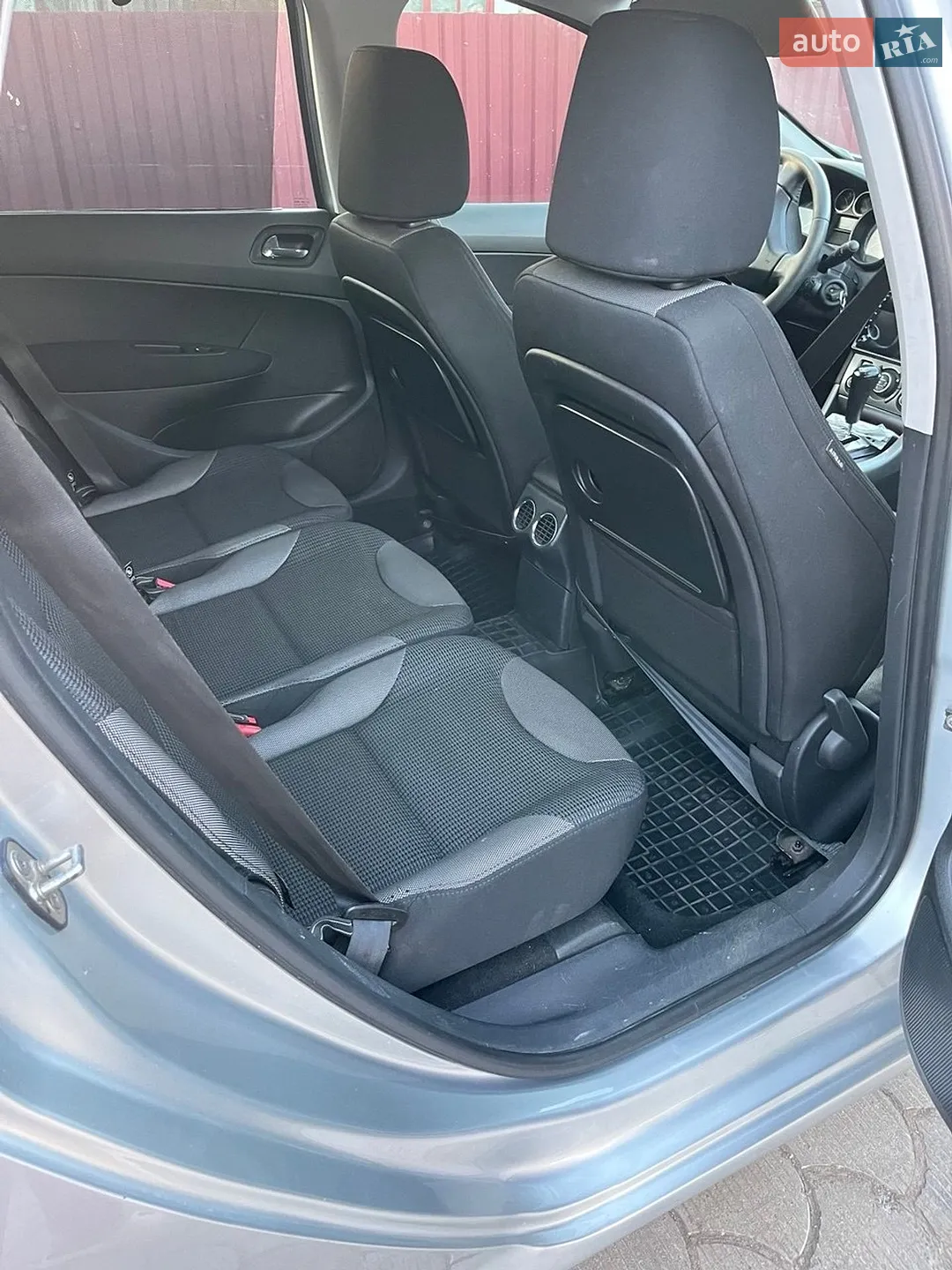 2011 Peugeot 308 - мініатюра 8