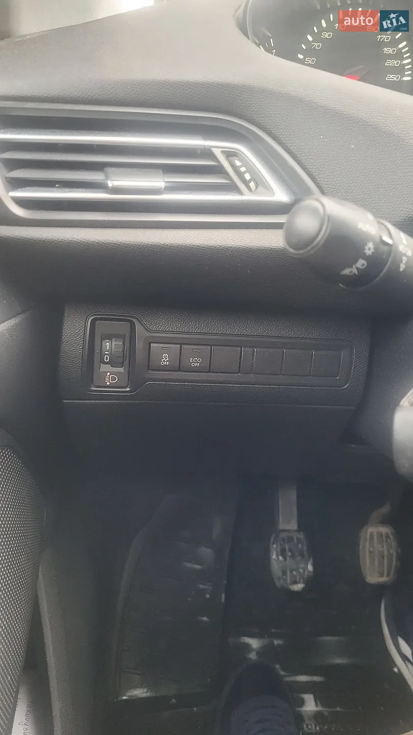 2015 Peugeot 308 - мініатюра 34