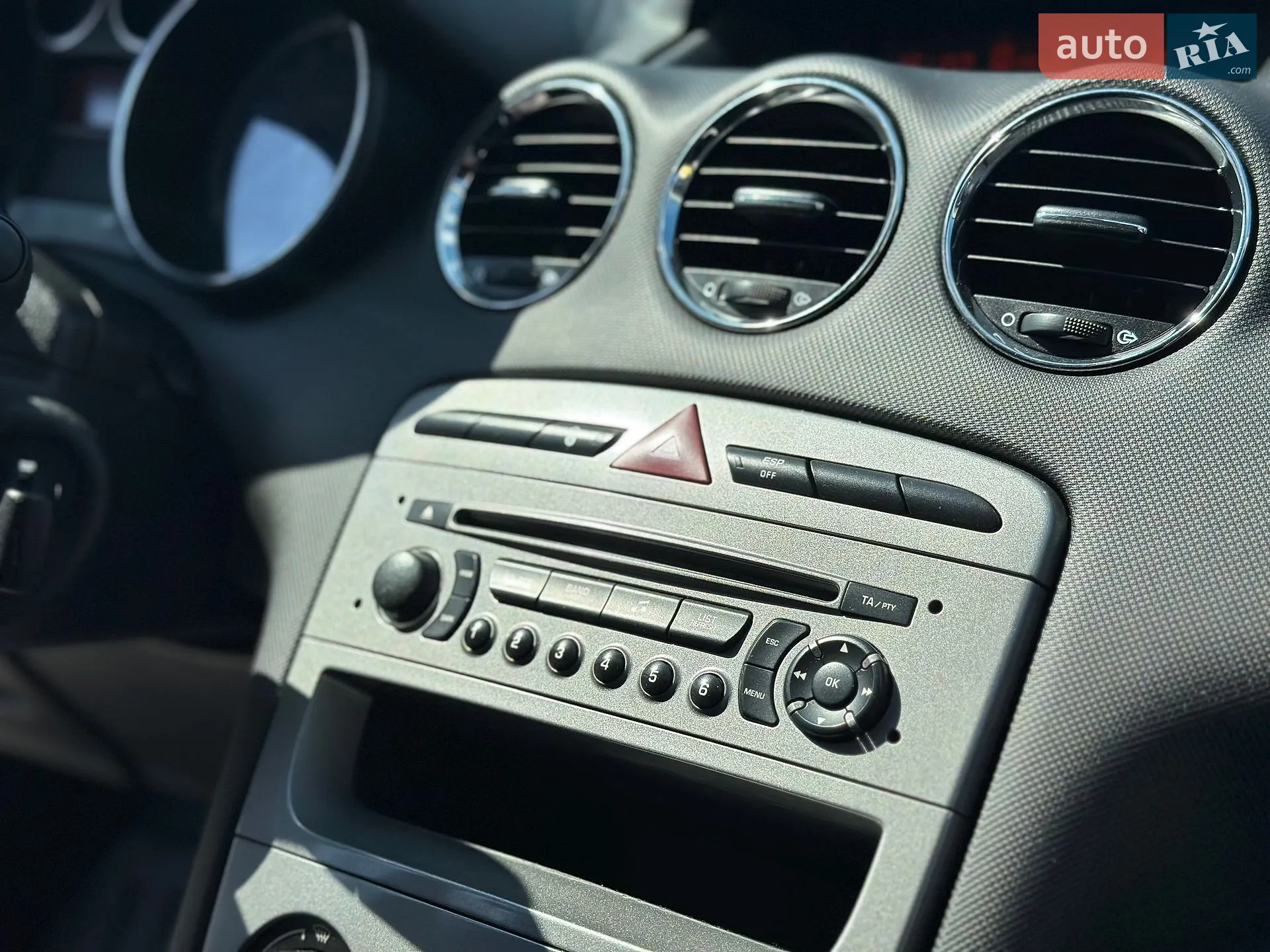 2011 Peugeot 308 - мініатюра 35
