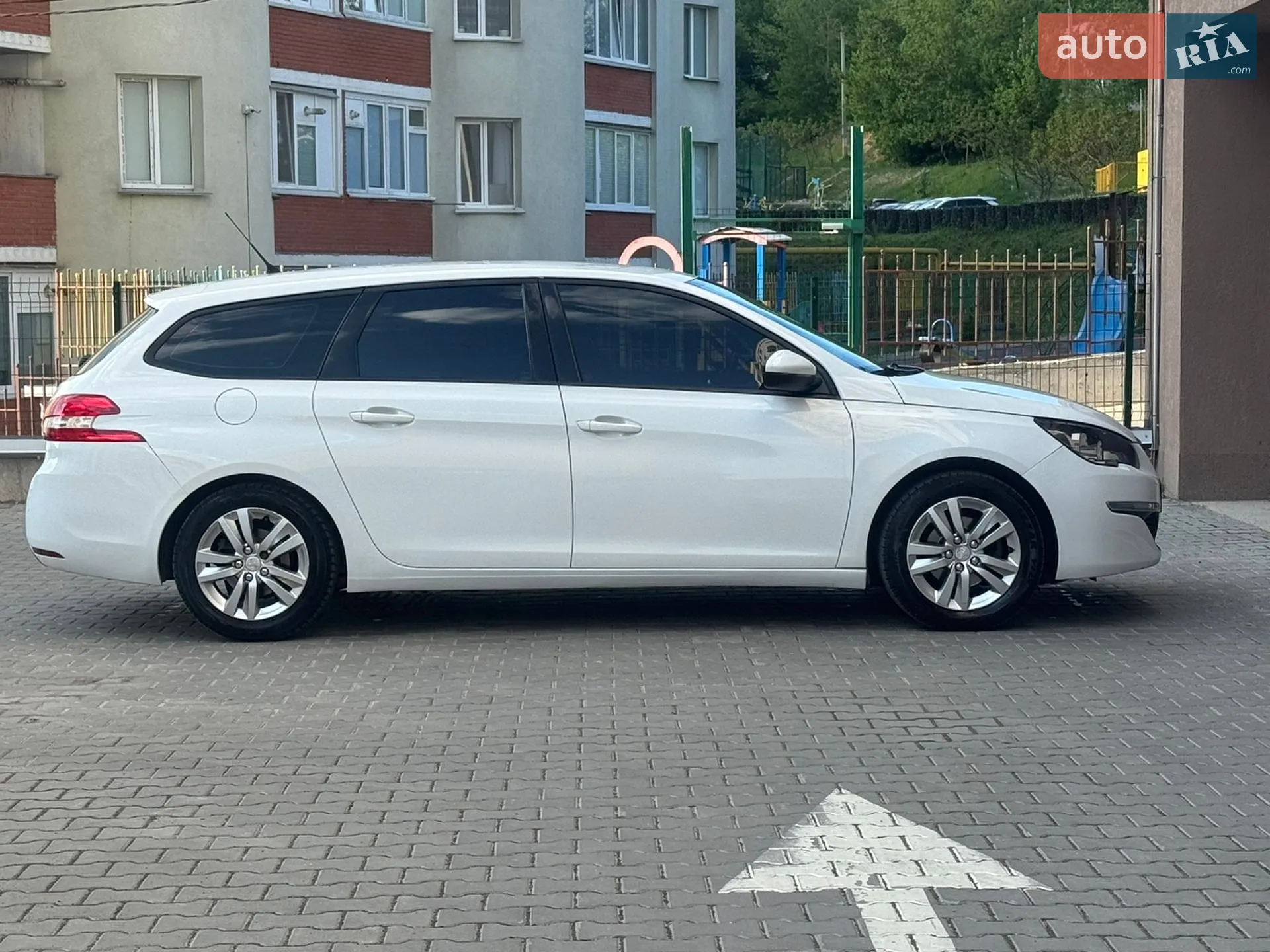 2014 Peugeot 308 - мініатюра 8