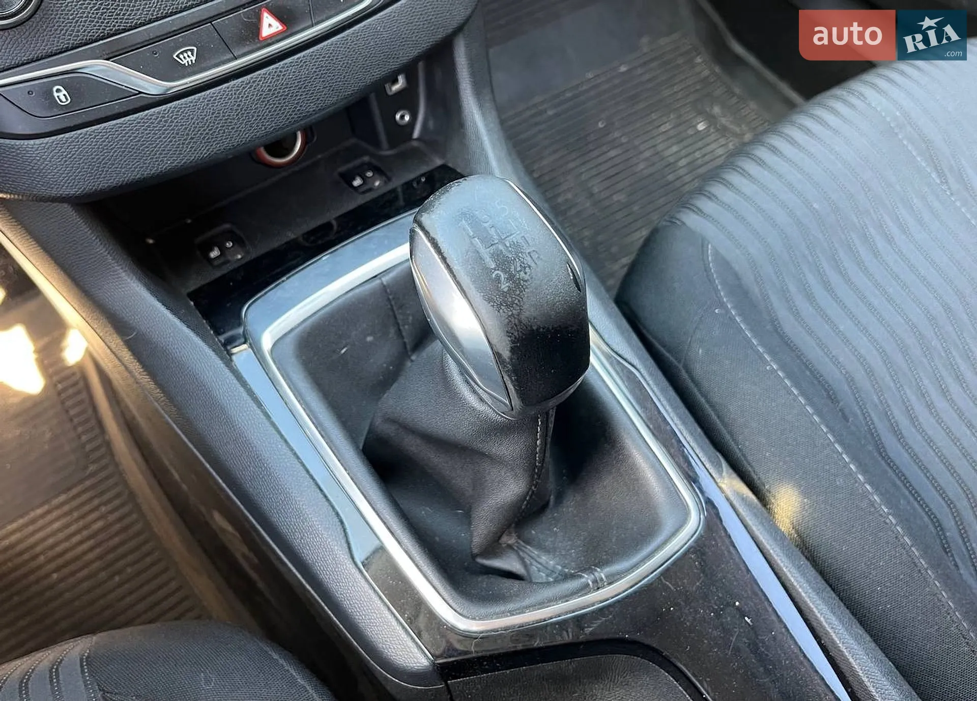 2014 Peugeot 308 - мініатюра 27