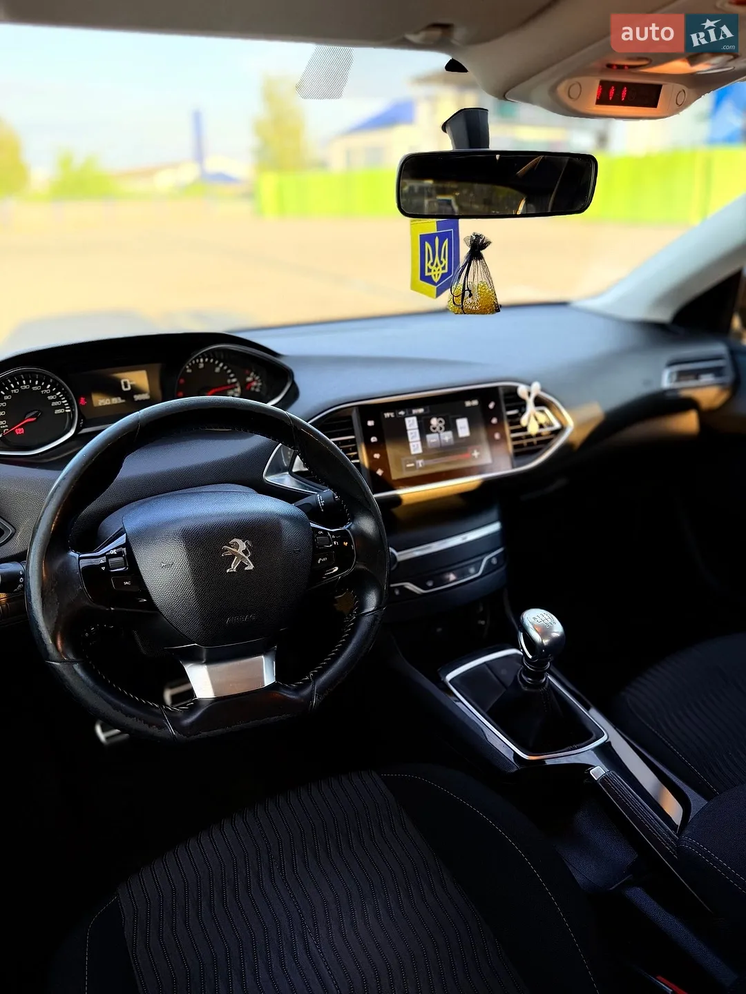 2015 Peugeot 308 - мініатюра 31