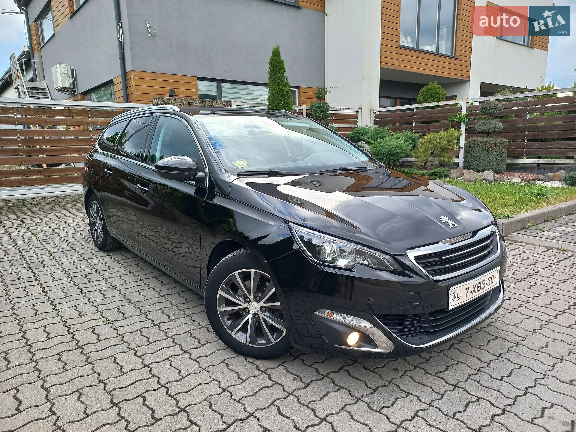 2014 Peugeot 308 - фото 1